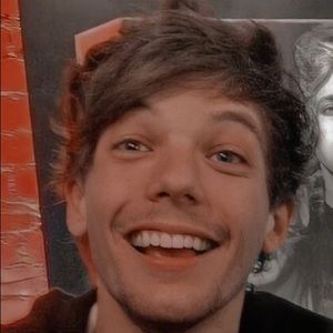 Meet your Posher, Claire